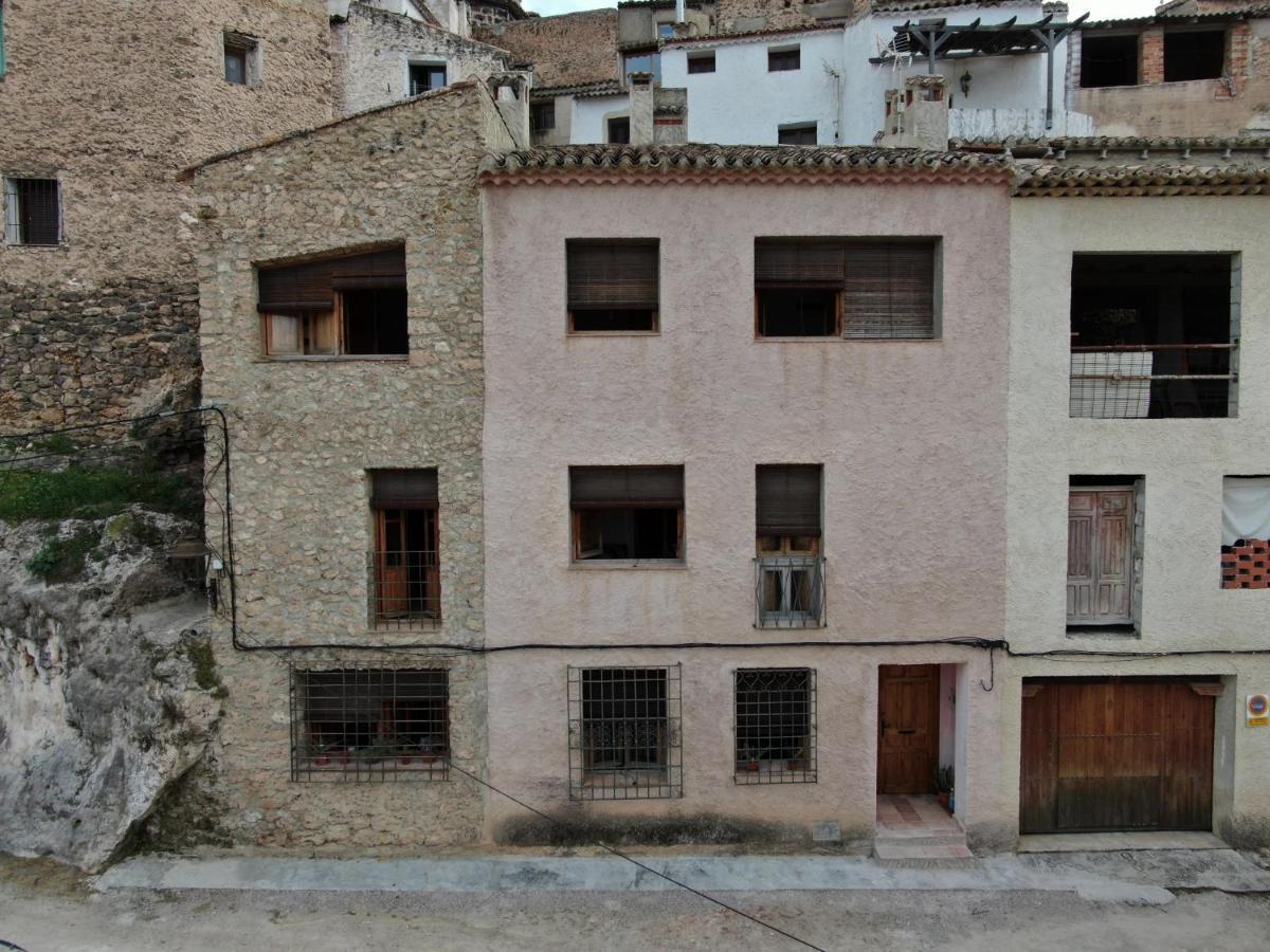 Casas Los Cárabos. El Refugio. Letur Esterno foto